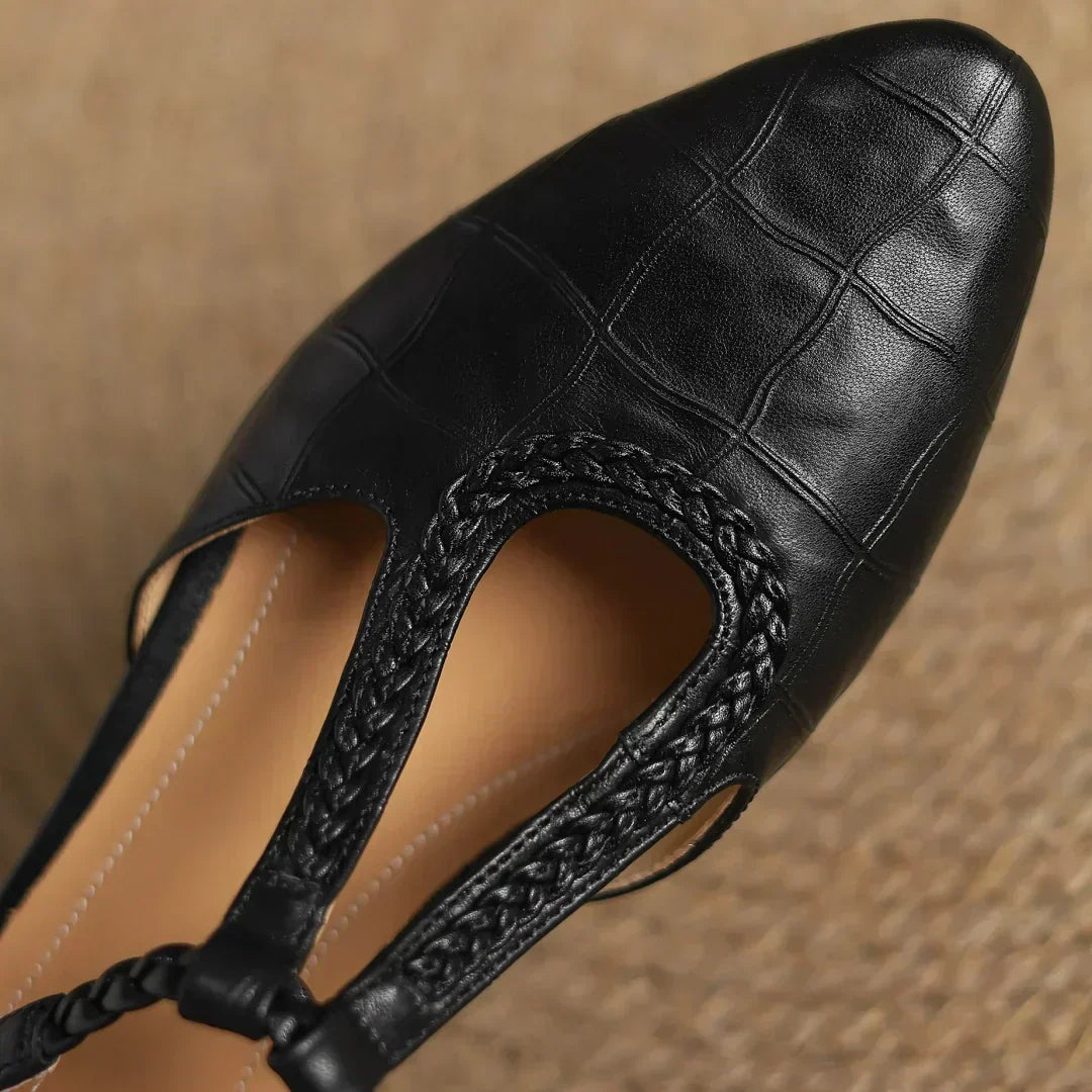 Valentina | Mocasín de Ante con Cadena Plata