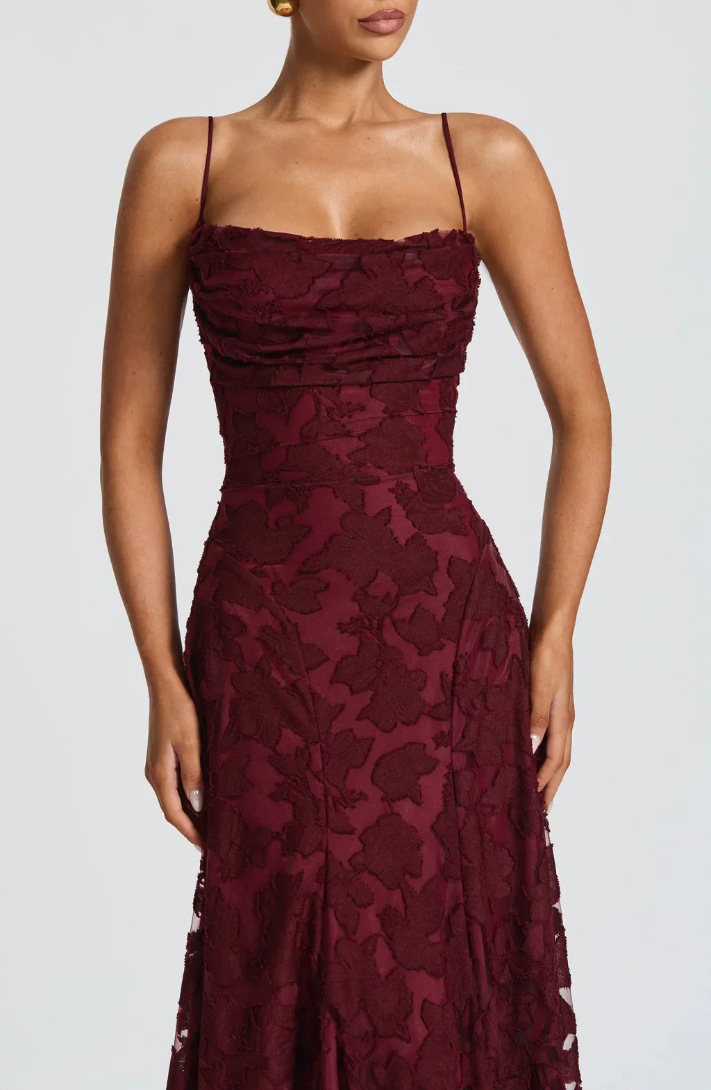 Noelia Léon – Elegante vestido maxi
