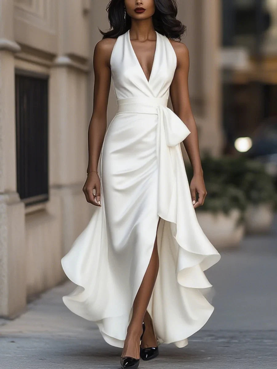 Valeria - Vestido largo satinado con cuello halter y lazo en la cintura
