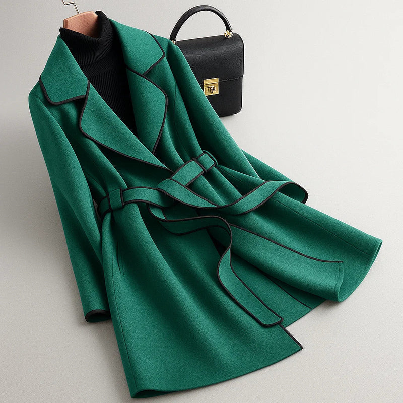 Marla - Gabardina elegante con ribetes contrastados