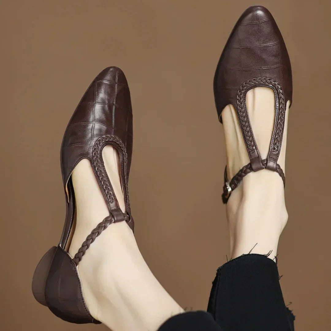 Valentina | Mocasín de Ante con Cadena Plata