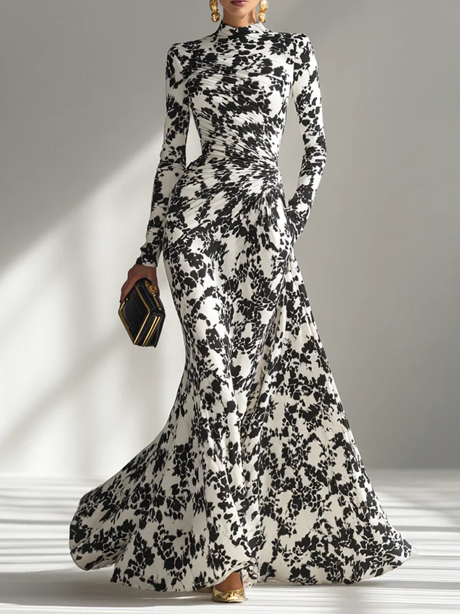 Greta – Vestido maxi cruzado estampado en blanco y negro