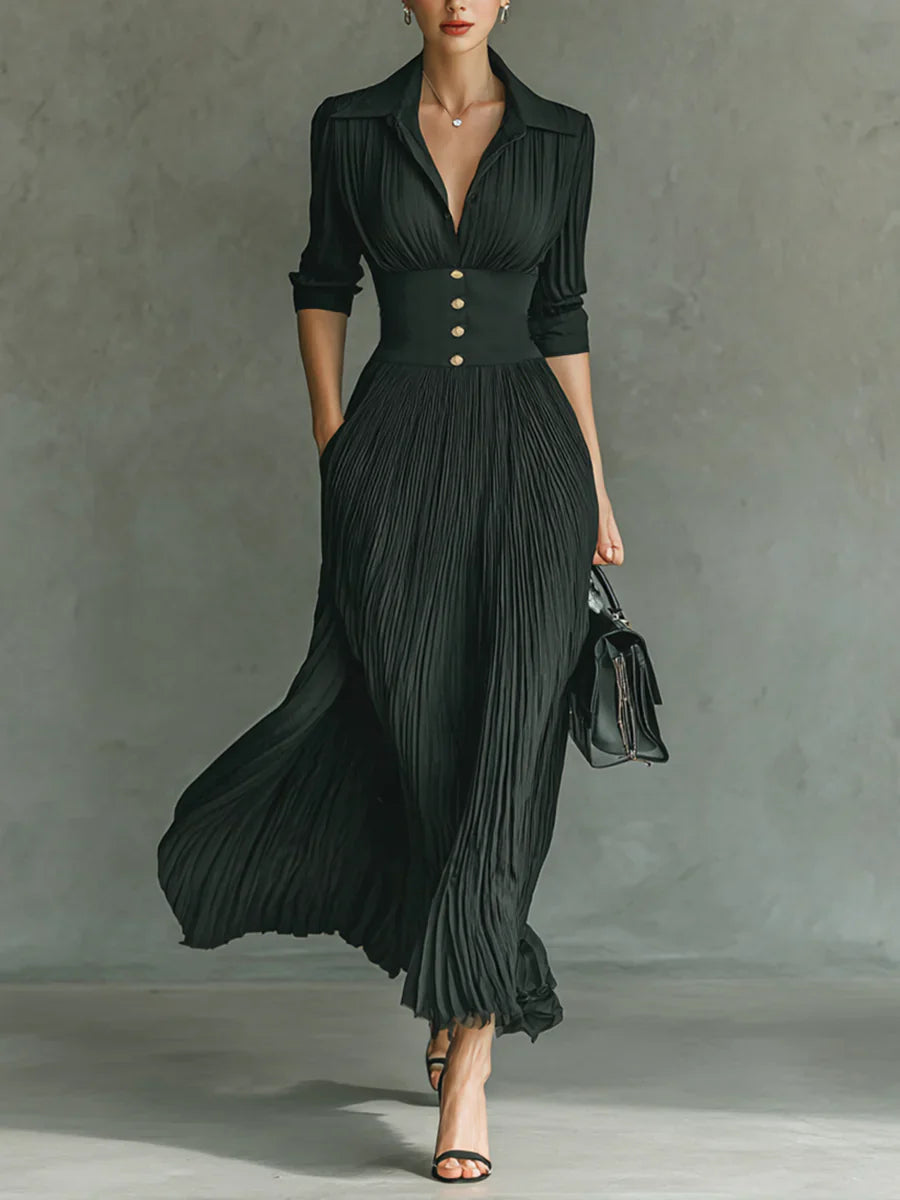 Jade / Vestido largo plisado con solapa y cintura entallada