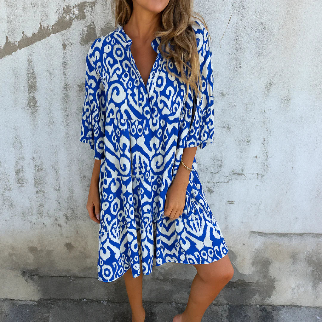 Margarita™ vestido corto fluido con estampado étnico y escote en pico
