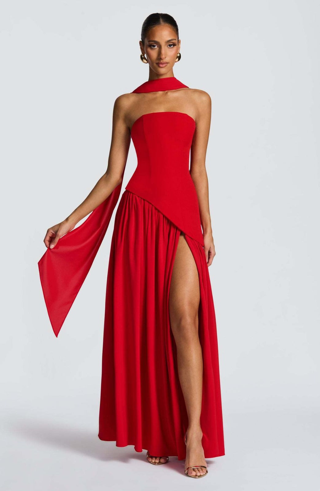 Mia - Vestido largo con cinta y abertura sin tirantes