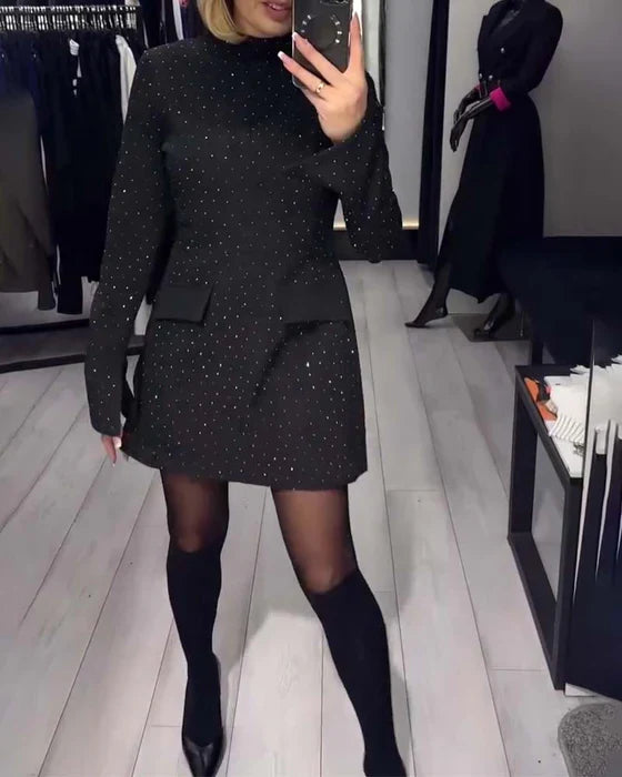 Elvira – Vestido elegante con brillo sutil