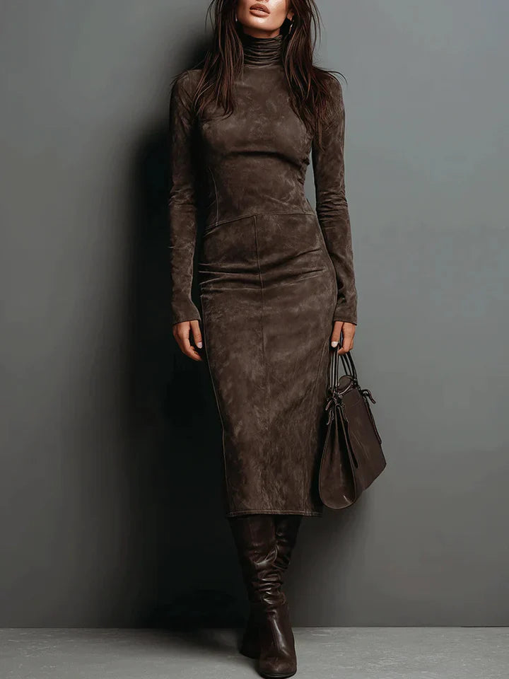 Ilaria - Vestido midi de ante con cuello alto