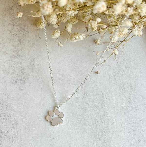 Aura | Gargantilla Minimalista Patita de Plata