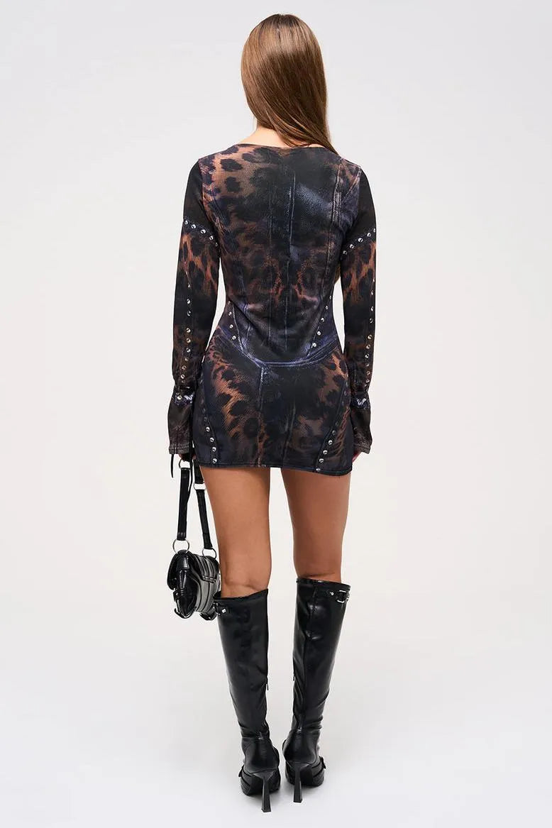 Chiara – Mini vestido de malla con estampado leopardo
