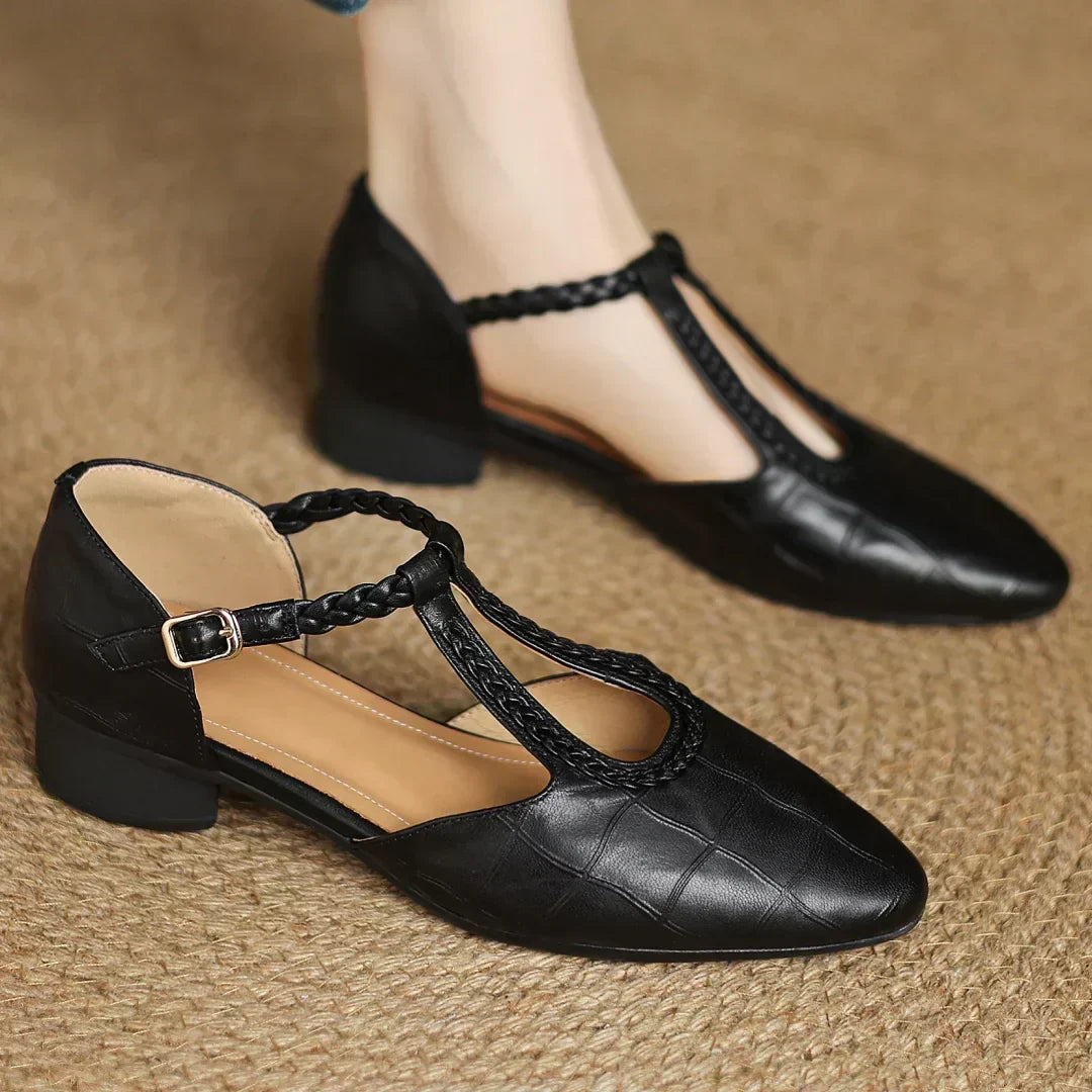 Valentina | Mocasín de Ante con Cadena Plata