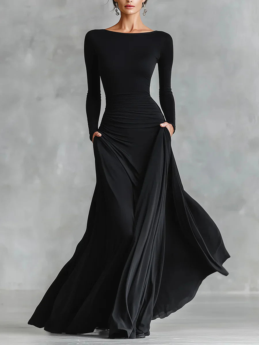 Noa – Vestido largo de crepé con pliegues y cuello barco