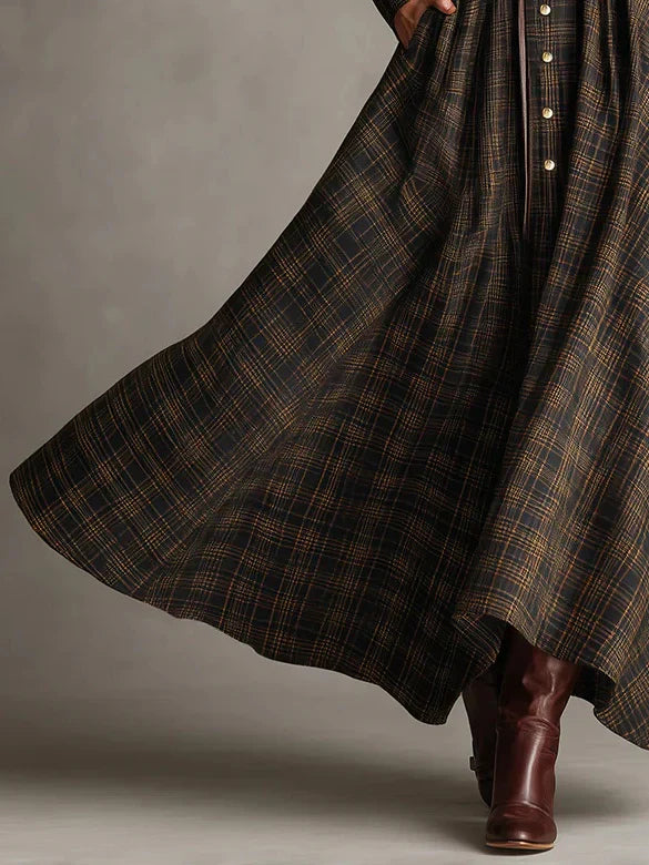 Francesca | Vestido camisero largo de botonadura sencilla con solapa a cuadros