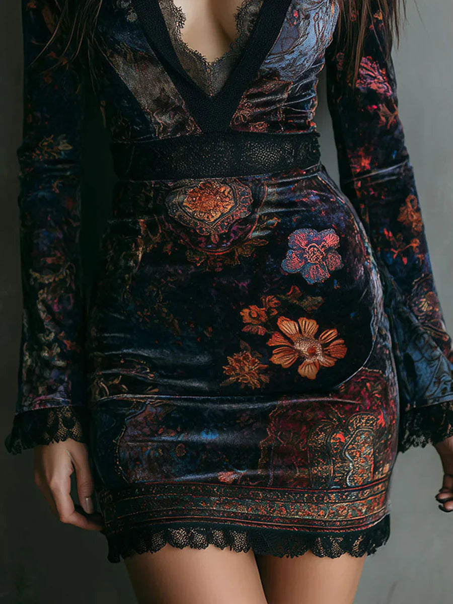 Estefanía | Vestido mini de terciopelo con encaje y estampado floral