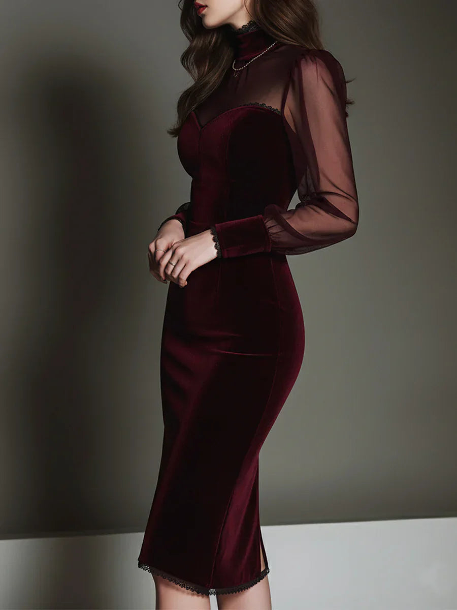 Carlota – Vestido midi con escote corazón y terciopelo burdeos