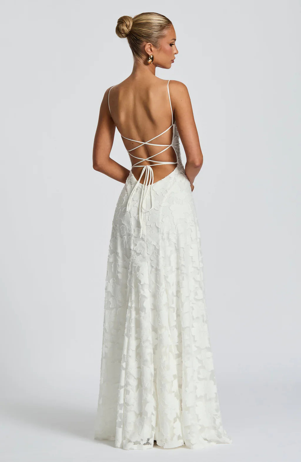 Noelia Léon – Elegante vestido maxi