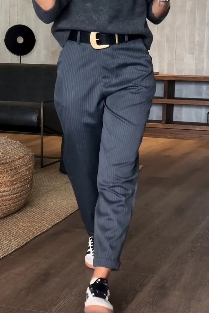 Matilda – Pantalón elegante de corte recto con rayas