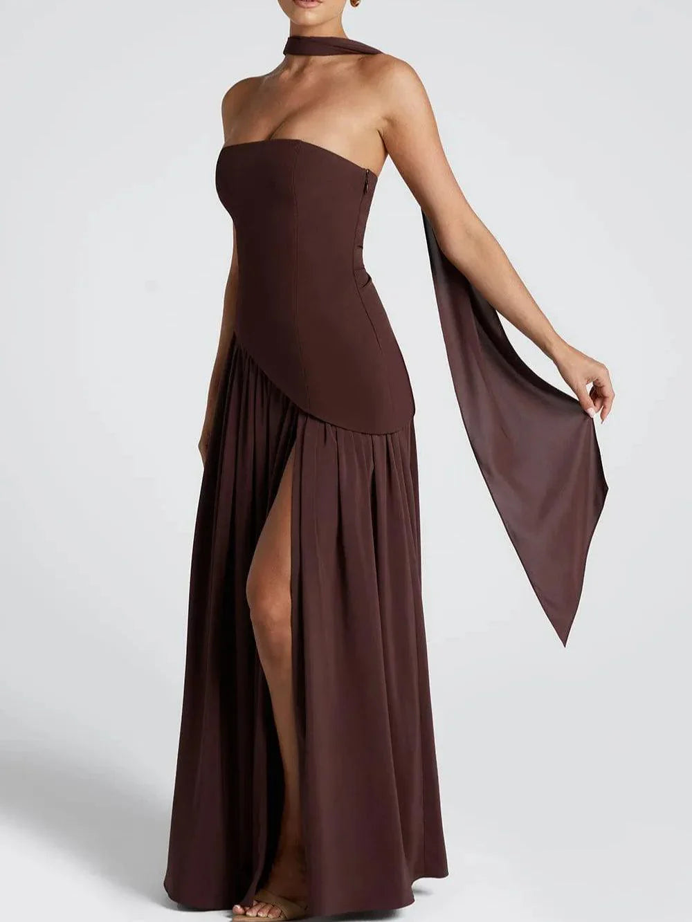 Mia - Vestido largo con cinta y abertura sin tirantes