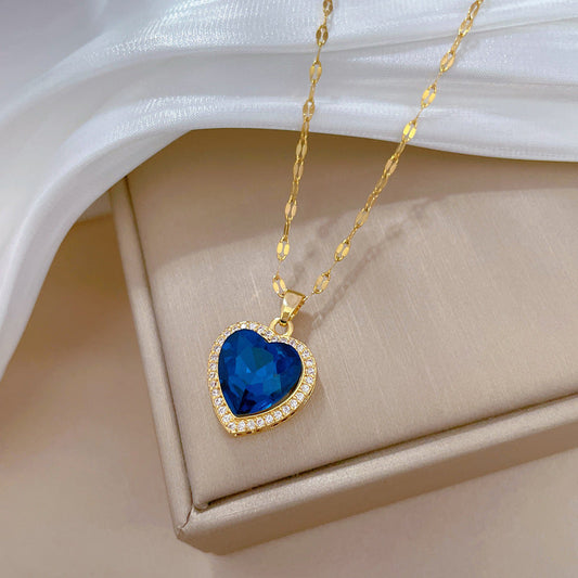 Nilo | Collar Corazón Bañado en Oro