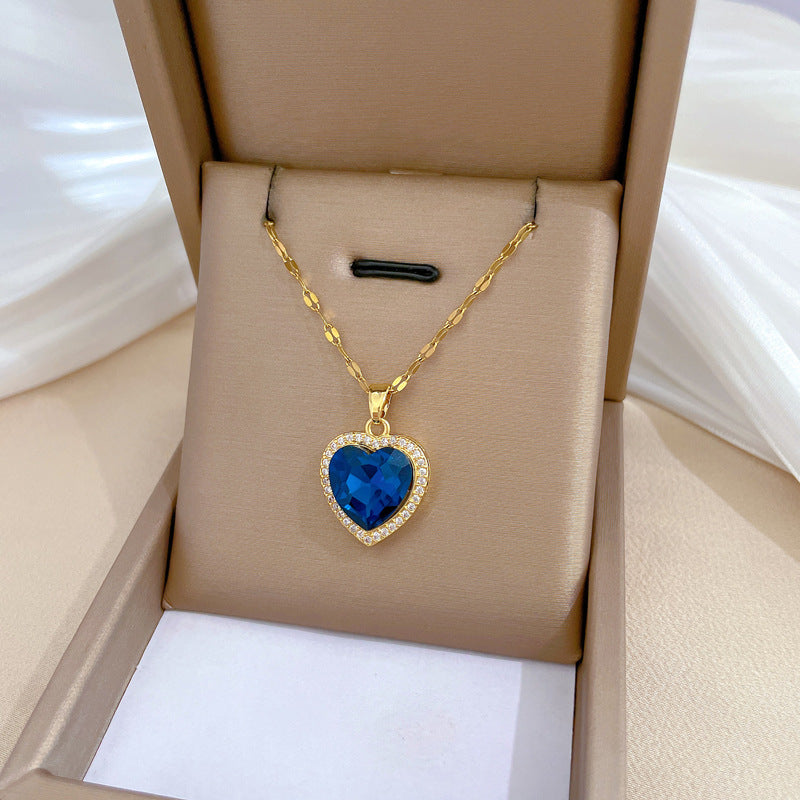 Nilo | Collar Corazón Bañado en Oro