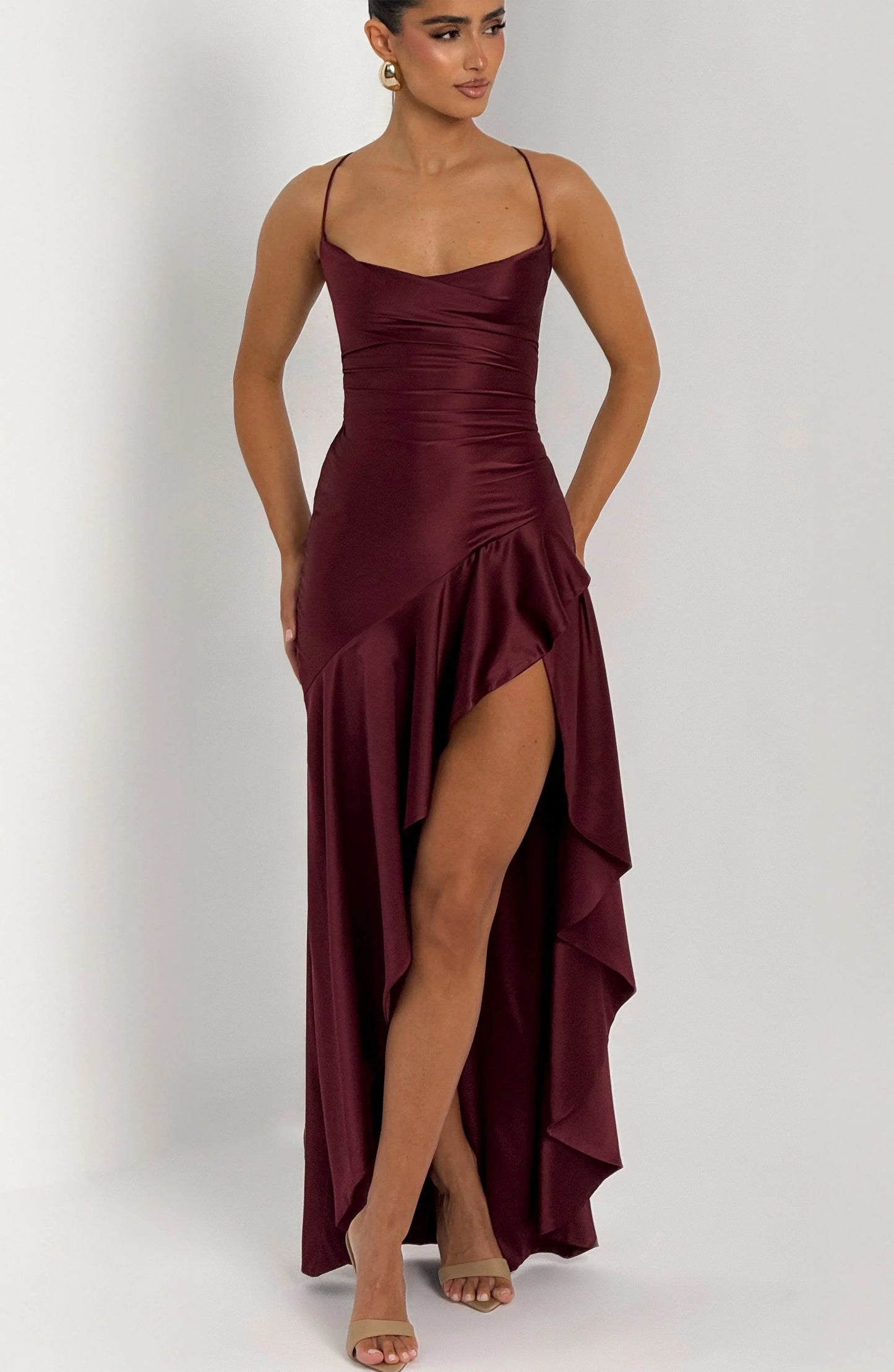 Samira - Vestido largo con abertura y falda asimétrica