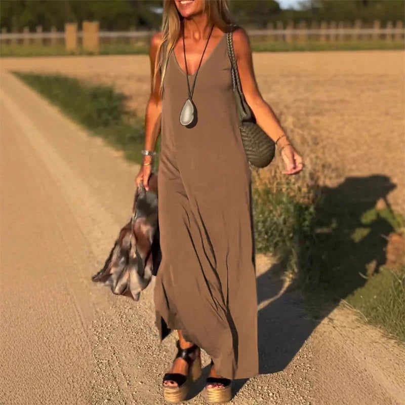 Silvia™ Vestido largo con escote en pico y tirantes finos